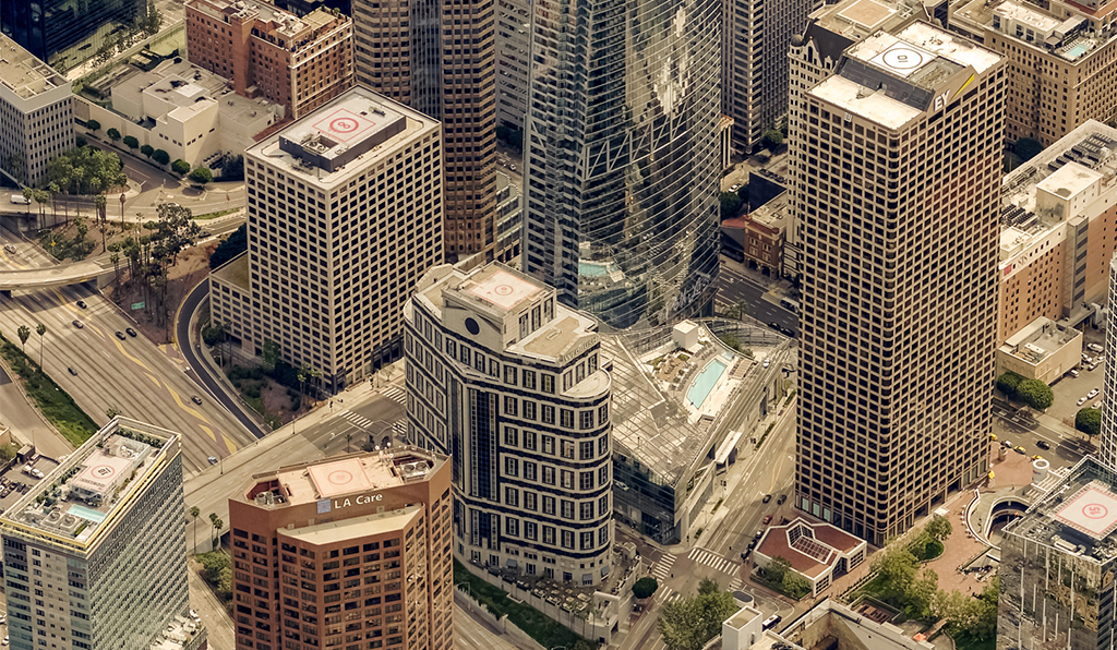 Clear and Detailed Imagery