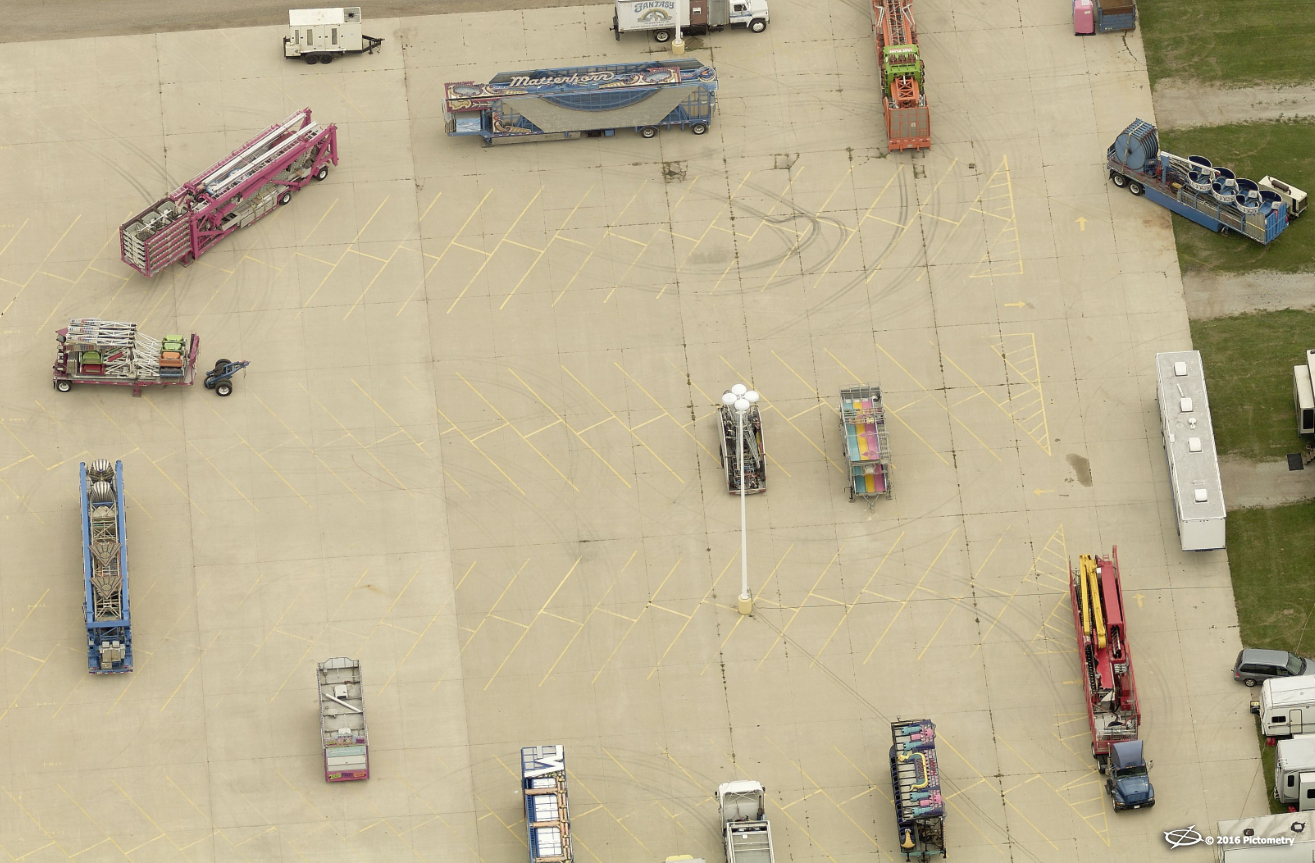 carnival trucks cropped - IL