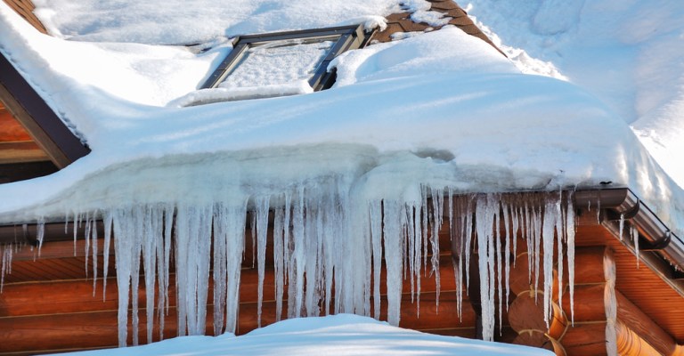 icicles-on-roof