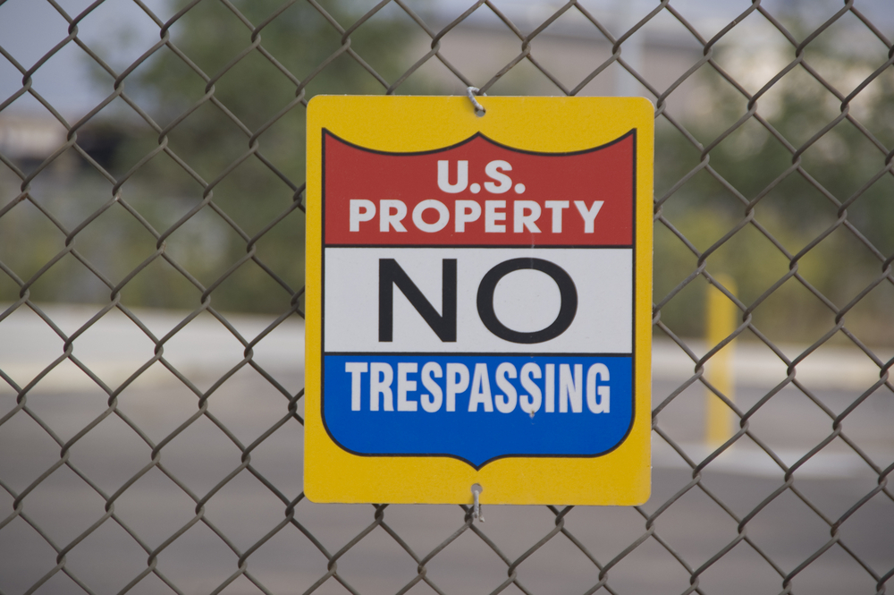 no trespassing