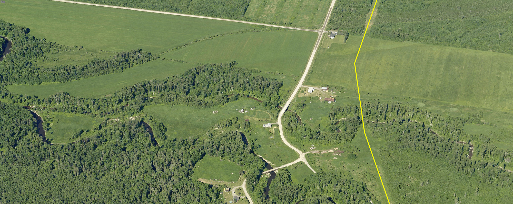 EagleView high-resolution aerial imagery integrates with GIS software to provide pipeline and gas professionals with accurate information regarding high consequence areas.