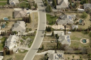 oblique-neighborhood-roofing-solar
