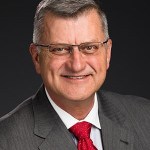 Tom Konis headshot